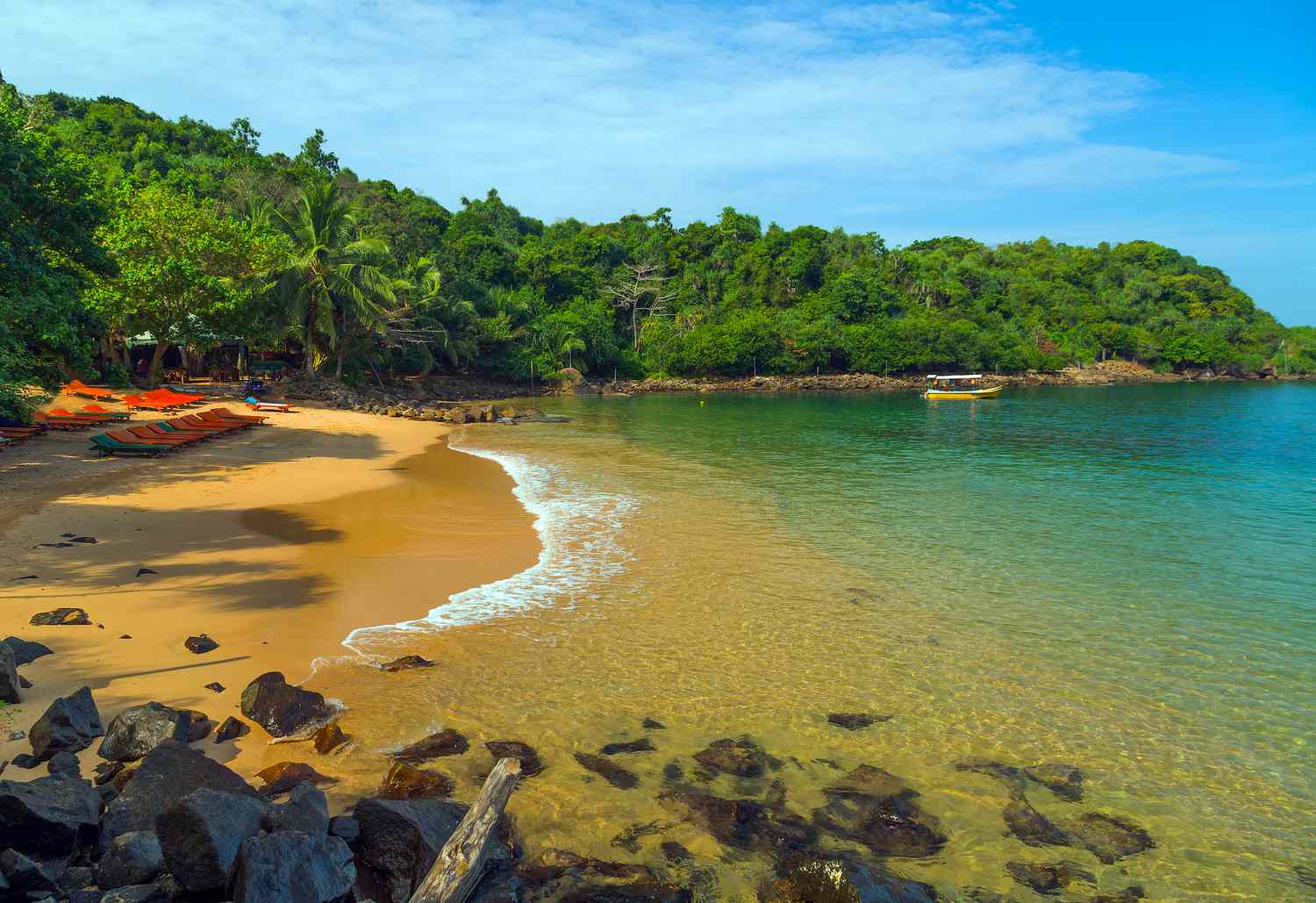 jungle-beach-sri-lanka-5c8537ba46e0fb00014319b6.jpg